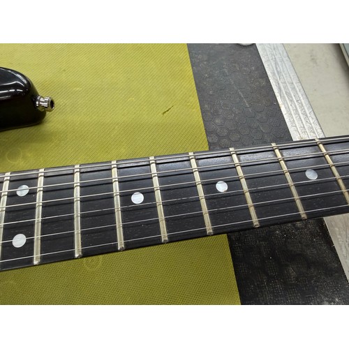358 - Mark Griffiths - 1980s Jaydee Hooligan Custom electric guitar, made in England; Body: three-tone sun... 