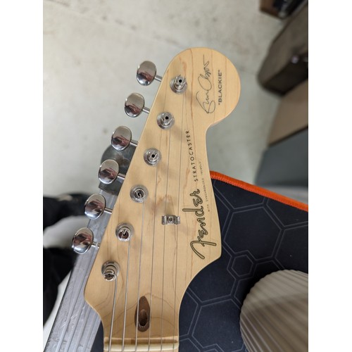396 - Fender Eric Clapton Blackie Signature electric guitar, made in USA; Body: black finish, light surfac... 