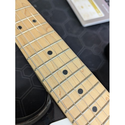 396 - Fender Eric Clapton Blackie Signature electric guitar, made in USA; Body: black finish, light surfac... 