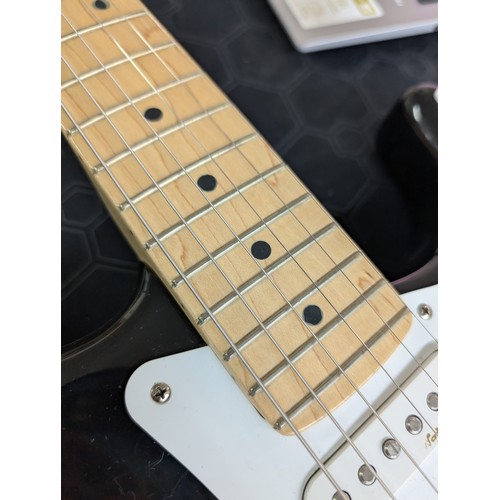 396 - Fender Eric Clapton Blackie Signature electric guitar, made in USA; Body: black finish, light surfac... 