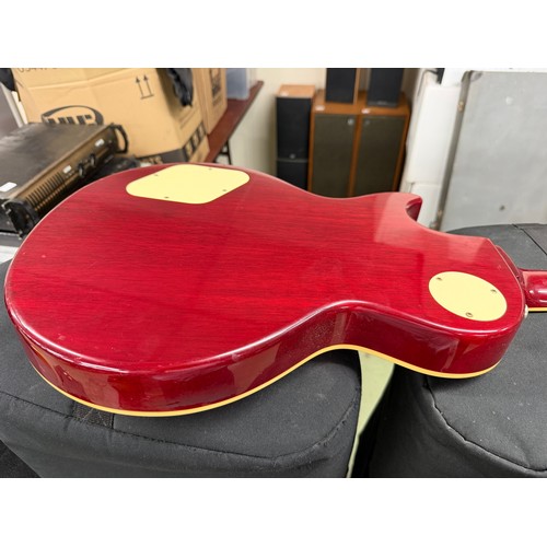 870 - 2001 Epiphone Les Paul Standard electric guitar, made in Korea; Finish: Sunburst, heavily scratched ... 