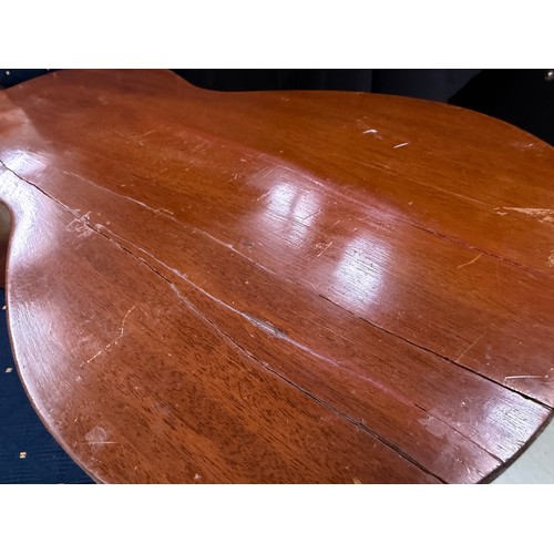 2437 - Interesting 19th century small bodied guitar labelled José Linares...; Back and sides: mahogany, lar... 