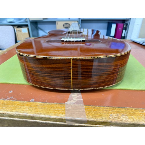 2420 - 1975 Lorenzo Pimentel Grand Concert number 8 classical guitar, made in Mexico; Back and sides: India... 