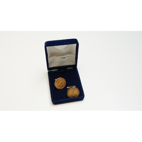 19 - Full Gold sovereign cufflinks, 22.29 gram