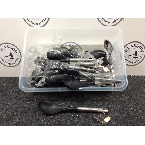 128 - 30+ Metal Handled Kitchen Spoons - New