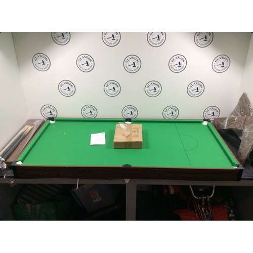 143 - Foldable snooker table size 190x98x13 cm- new