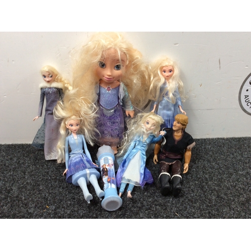 238 - Bundle of frozen dolls and figures