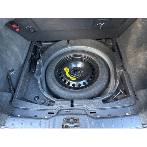 46 - YE10NFA Volvo V50 Estate 1.6 Eco Diesel 137000 Miles MOT 07/02/26 2 Keys Service History