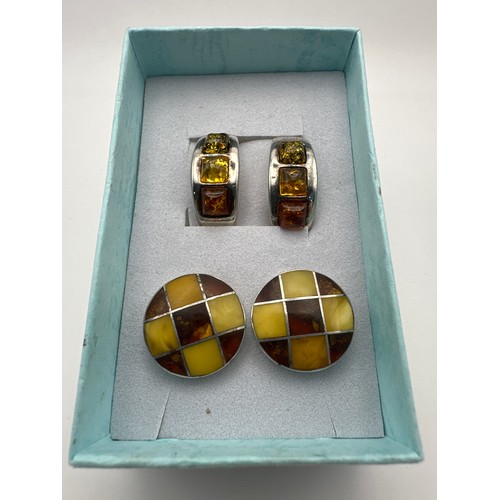 24 - 925 - Pair Of Art Deco Ear Rings