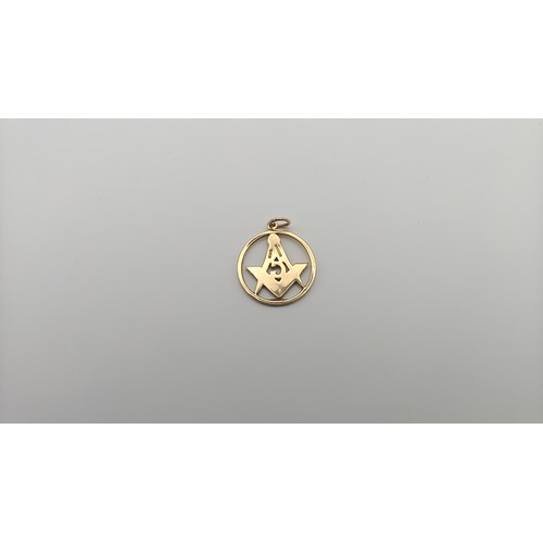 11 - 9ct Gold Masonic Pendant - Total Weight 2g