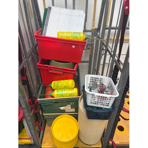 20 - Large Qty of Gardening Items & Plant Pots / Trays - New