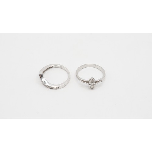 62 - 8.35g Platinum And 15 Diamond Wedding And Engagement 0.46 carat Ring Size M