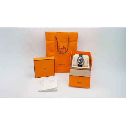 66 - Hermès Arceau Chronographe Ref AR4.910. Stainless Steel Chronograph Wristwatch.
Number: 2373505
