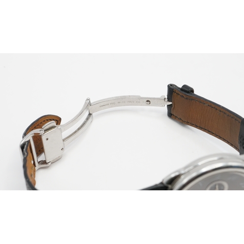 66 - Hermès Arceau Chronographe Ref AR4.910. Stainless Steel Chronograph Wristwatch.
Number: 2373505