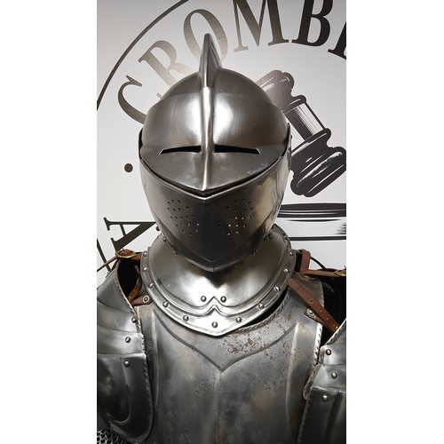 100 - Full Suit Of Armour Complete With Stand For Display Or Reenactment
