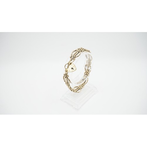 68 - 20.70g 9ct Gold Gate Bracelet