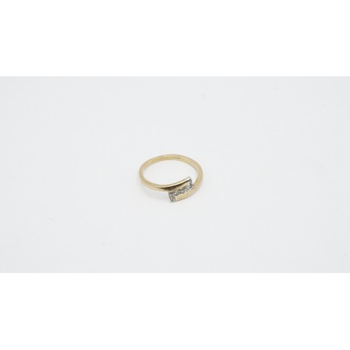 77 - 2.49g 9ct Gold Ring Size Q