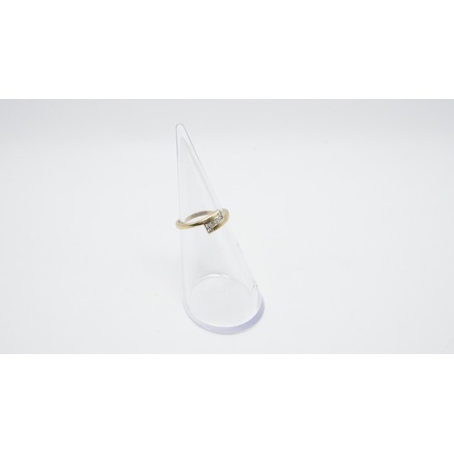 77 - 2.49g 9ct Gold Ring Size Q