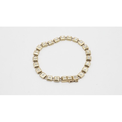 87 - 14.60g 9ct Gold And Diamond Bracelet
