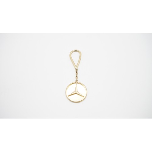 92 - 17.60g Of 9ct Gold Mercedes-Benz Keyring