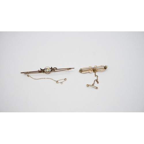 93 - 2x 9ct Gold Vintage Brooches 5.44g