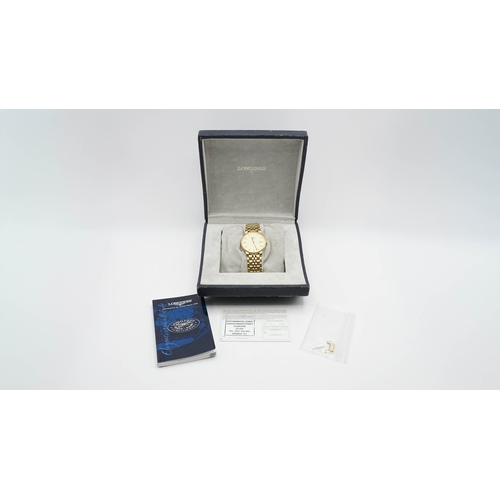 94 - Longines Le Grande Classique Gents Watch In Original Box With Extra Link & Papers - Working
