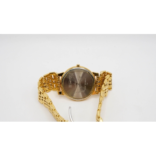 94 - Longines Le Grande Classique Gents Watch In Original Box With Extra Link & Papers - Working