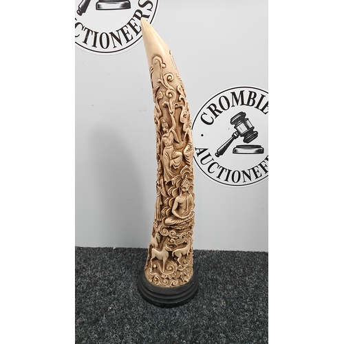 104 - Vintage Carved Horn Style Decorative Item