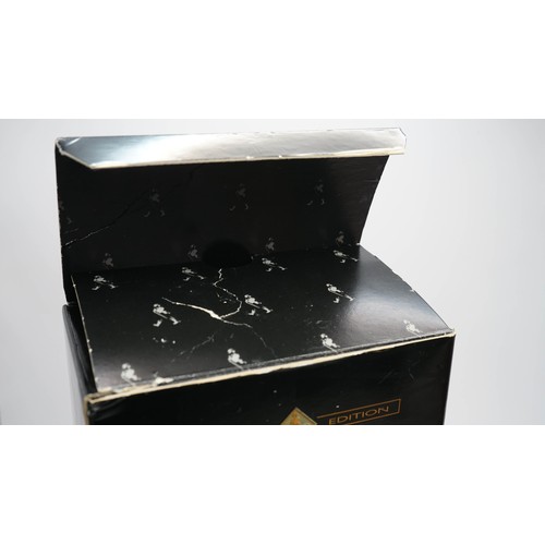 112 - Johnnie Walker 12 Yr Old Black Label - Millennium Edition - 70cl