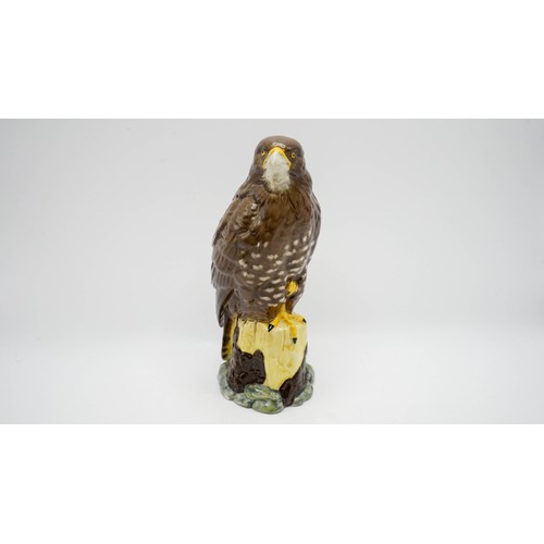 73 - Six Full Whyte & Mackay Whisky Doulton Birds Comprising Of Barn Owl, Osprey, Kestrel, Tawny Owl, Buz... 