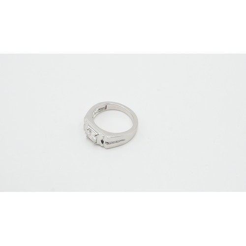 925 Silver And Lab Diamond Ring Size N
