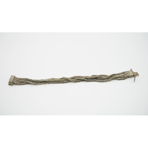 Lot 58        