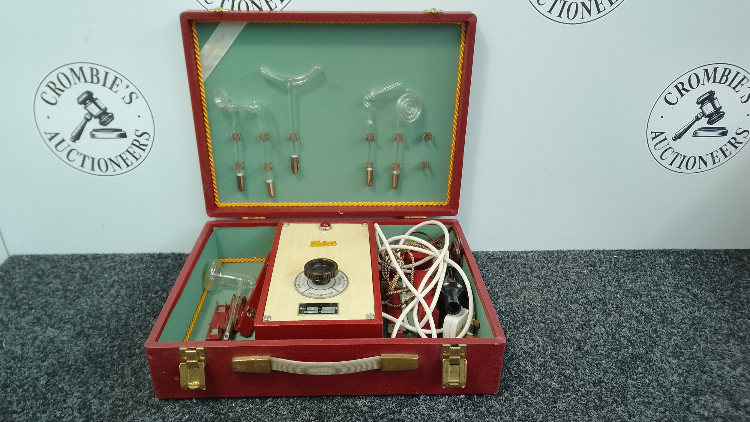 Vintage Helios Violet Ray Machine With Various Wands