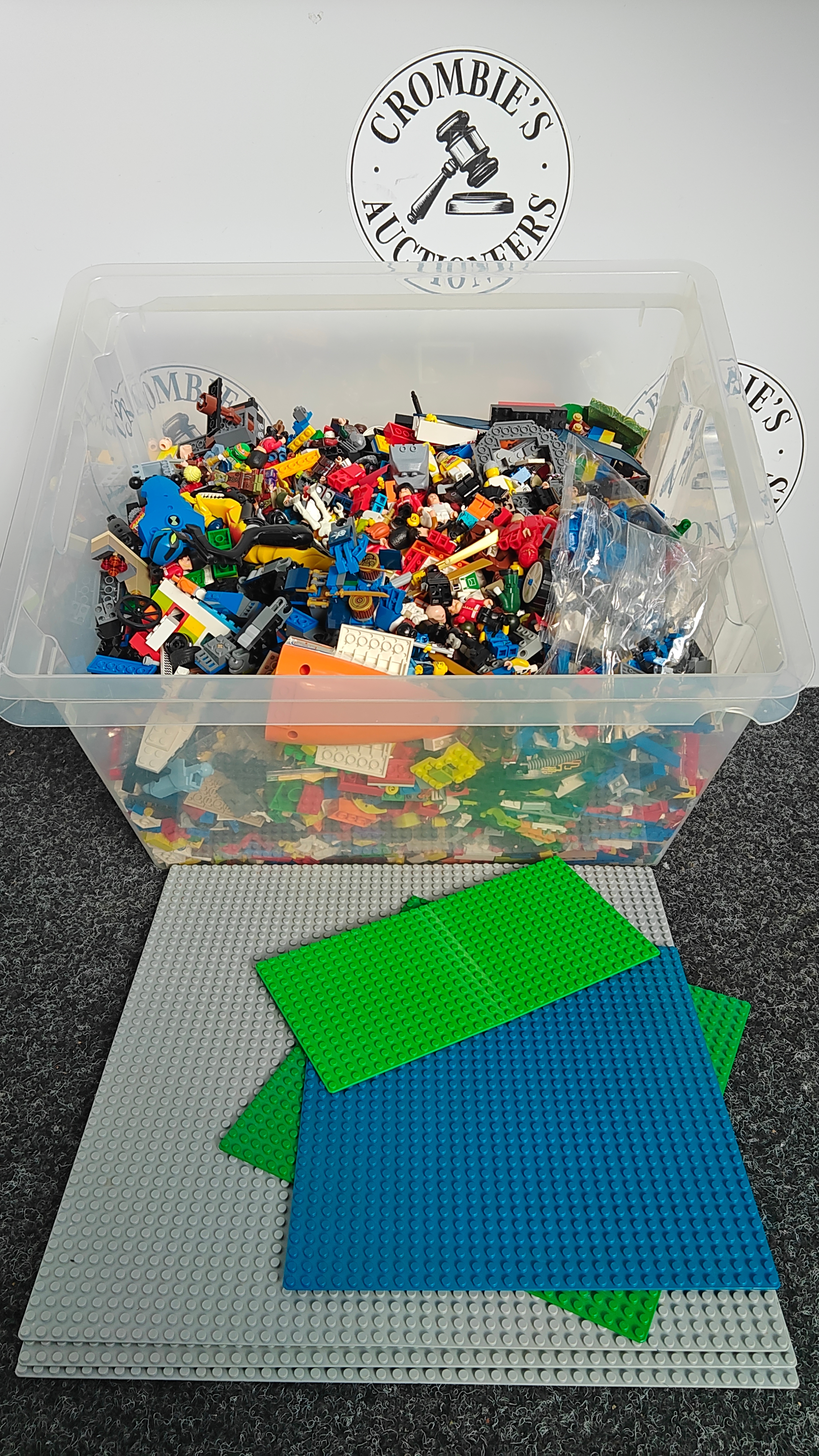 Huge Box Containing Lego Including Base Plates and Figures