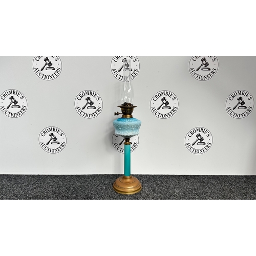 Victorian-style Duplex Banquet Oil Lamp Featuring A Turquoise Blue Glass Font & A Brass Base - 73cm