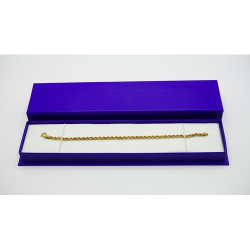 1 - 1.68g 9ct Gold Bracelet