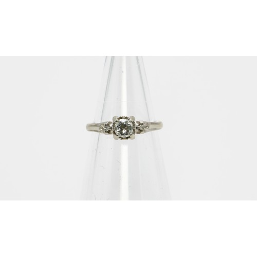 40 - 3.84g 18ct White Gold & Diamond Ring Size O