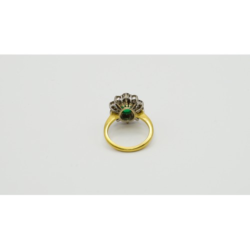 41 - 7.83g 18ct Gold 1.5ct Diamond & Emerald Ring Size N