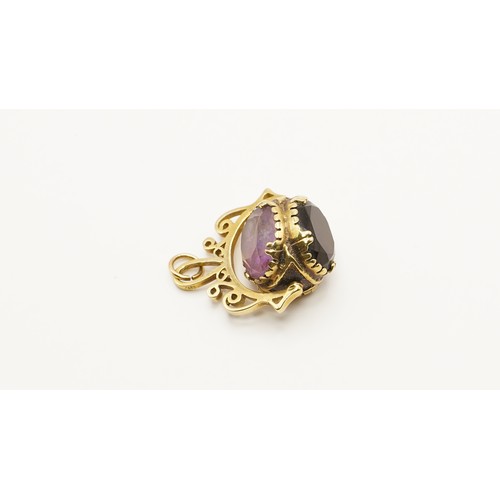 48 - 6.56g 9ct Gold Fob Pendant