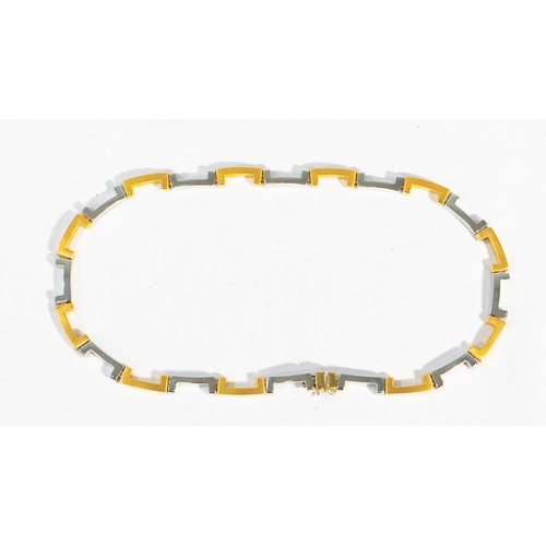 107 - 34.72g 9ct Gold Necklace & Bracelet Set
