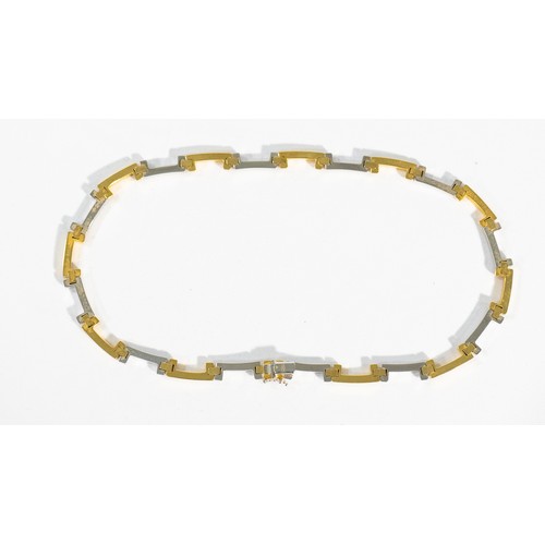 107 - 34.72g 9ct Gold Necklace & Bracelet Set