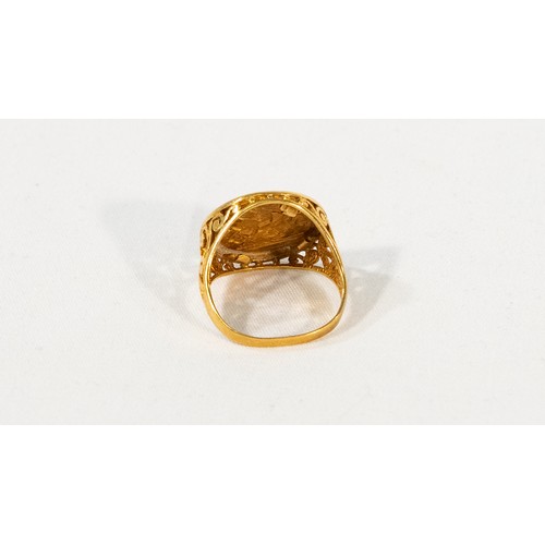 2 - 3.36g 9ct Gold Sovereign Style Signet Ring