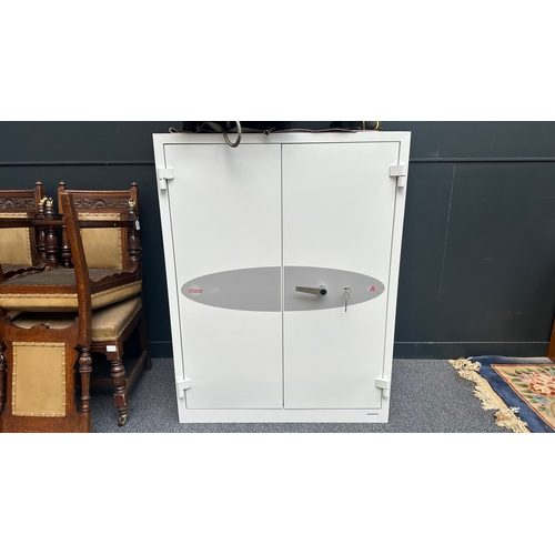 Phoenix Fire Ranger FS1510 Series Heavy-Duty Security & Fireproof Safe ...