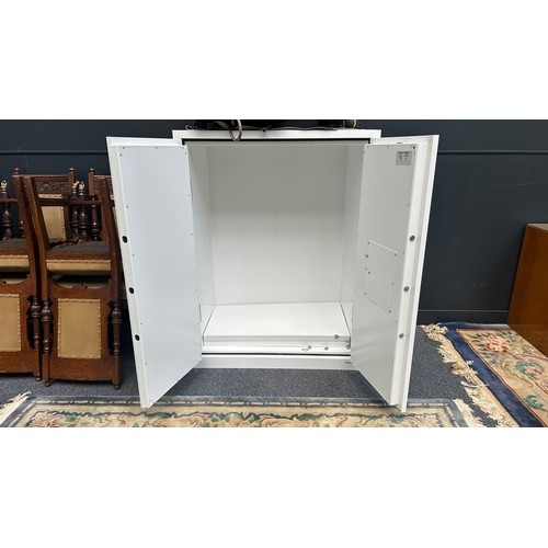Phoenix Fire Ranger FS1510 Series Heavy-Duty Security & Fireproof Safe ...