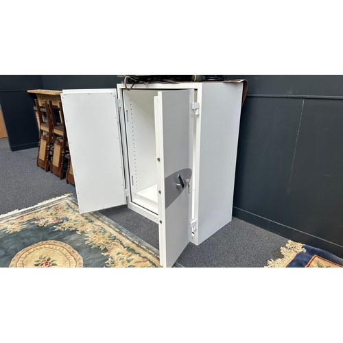 Phoenix Fire Ranger FS1510 Series Heavy-Duty Security & Fireproof Safe ...