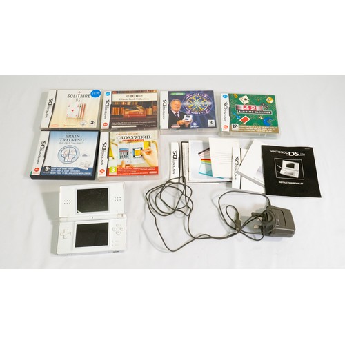 Nintendo DS Lite With Charging Cable & 6 Games Including Solitaire ...
