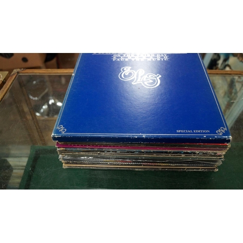 99 - LPs: ELO: 'Three Light Years' (3 LP boxed set with booklet & inserts), Jet BX1: together with 21 oth... 