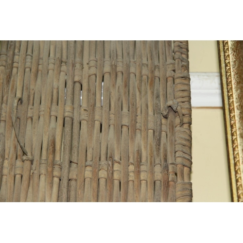 2033 - African: a bamboo shield, approx 88cm long.