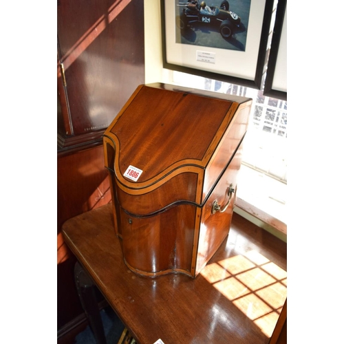 1886 - A pair of George III mahogany, line inlaid and satinwood banded knife boxes, each with side carrying... 