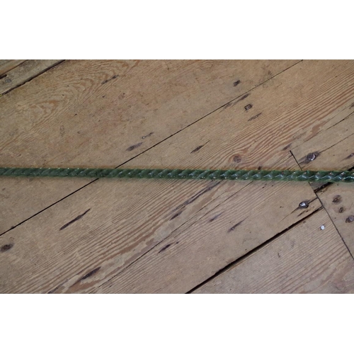 1909 - A Victorian novelty glass walking cane, 122.5cm long.